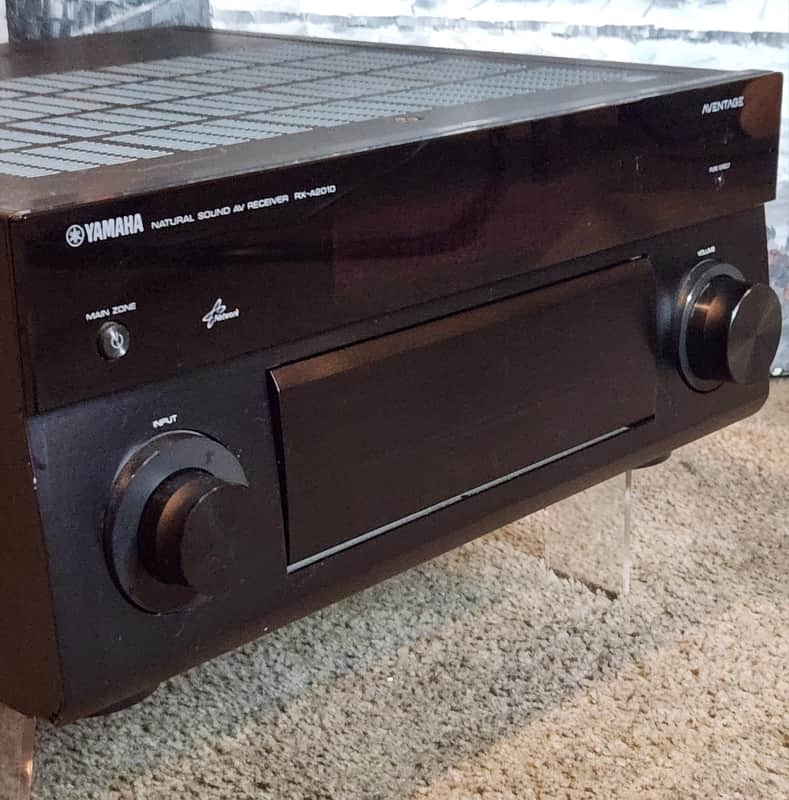 Yamaha Yamaha Aventage RX-A2010 AV 9.0 channel receiver 2000