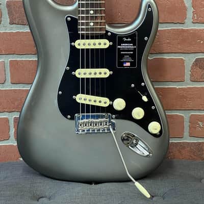 Fender AMERICAN PROFESSIONAL II STRATOCASTER Guitar - Mercury image 1