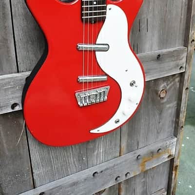 Jerry Jones Neptune Shorthorn 6 string-1991 Red w/OHSC- Super RARE Exc Shape-Wow! L@@@@K Neptune Short Horn 1991 - Red image 4