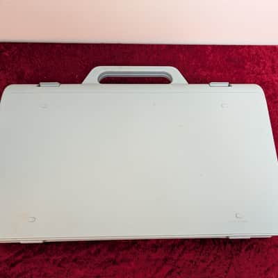 Vintage Suzuki Omnichord System Two Model OM-84 Synthesizer w/ Hard Case, Manual & Overlay 1984 - Ivory image 17