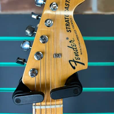 Fender MIJ ST68 Stratocaster Vintage White 2014 Electric Guitar image 7