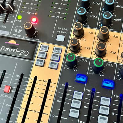 RoXdon Sunset-20 Multi Channel Live / Studio Analogue Mixing Console Sound Mixer image 12