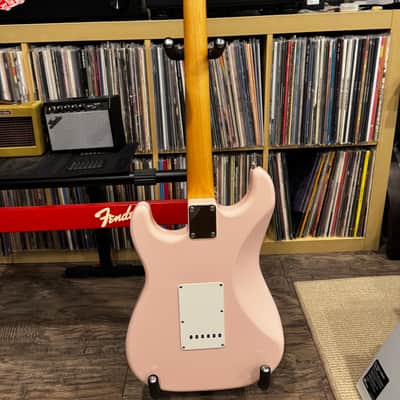 Fender Stratocaster FSR Traditional II '60s RARE Shell Pink image 2
