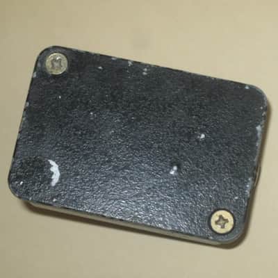 used vintage Morley RFS-1 Single Button Footswitch + feet [Single-button latching (push-on/push-off) footswitch] 1983-1990 - durabke metal casing, gray finish white graphic, single switch, 1/4"  mono jack (NO: box/paperwork) image 4
