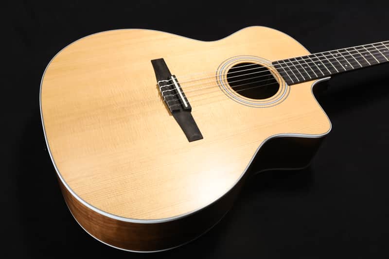 Taylor 214ce-N Nylon Acoustic-electric Guitar - Natural 499 image 1