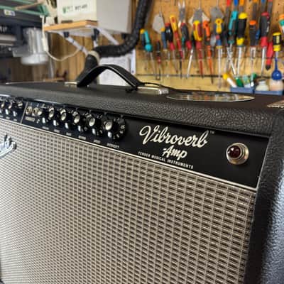 SPECIAL OFFER ! Fender Vibroverb Custom tube amplifier César Díaz MOD 2004 Black Face SRV image 3