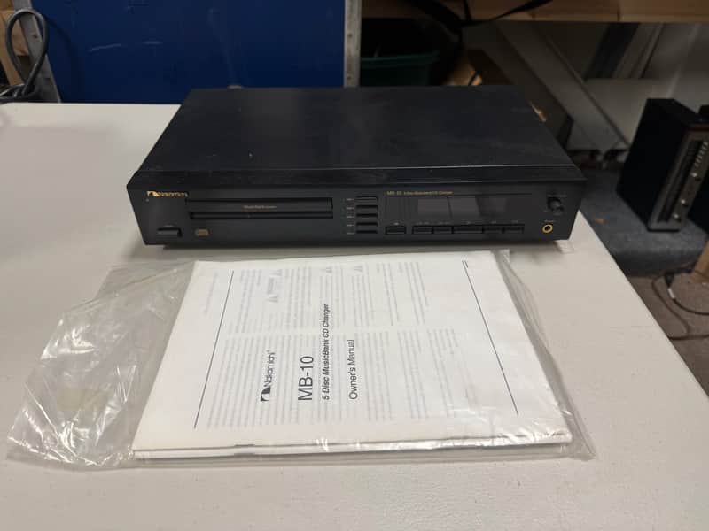Nakamichi MB-10 mb10 5 Disc MusicBank CD Changer Player 1999 - Local Pickup Only image 1