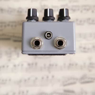 Mattoverse Electronics Warble Swell Echo Pedal Pre-Owned image 3
