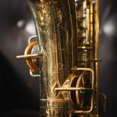 Martin Late 20's Low Pitch Alto Saxophone with Hardshell Case - Used image 14