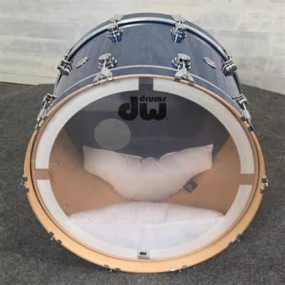 Used DW Collectors VLT 333 Maple Bass Drum 24x16 Blue Glass - Very Good image 4