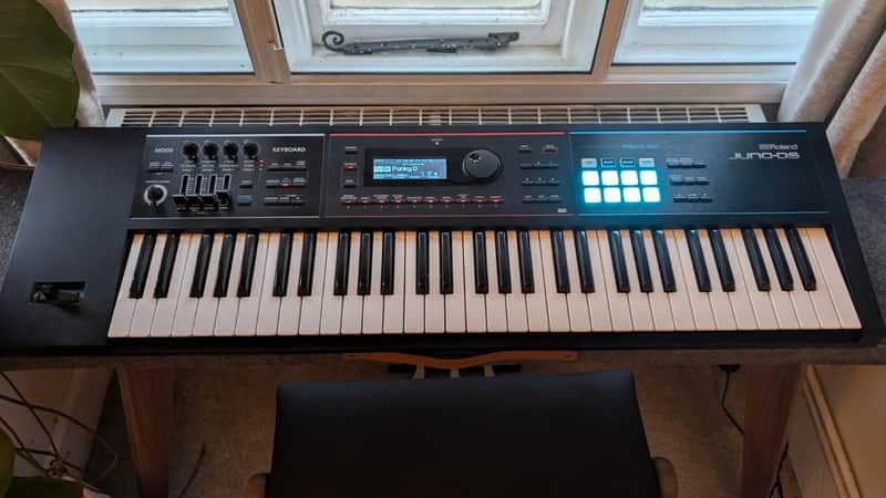 Immagine Roland Juno DS61 Synthesizer 2018 - Present - Black - 1