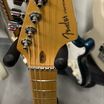 2006 Fender American Deluxe Stratocaster - 3 Color Sunburst - Includes Hardshell Case! image 6