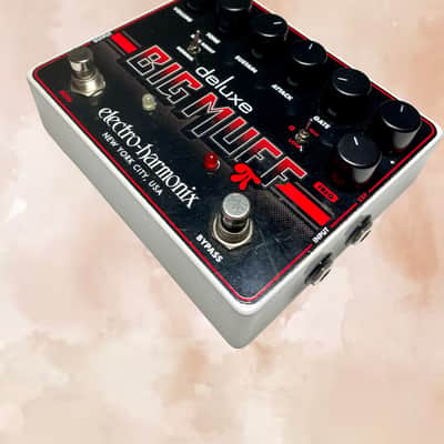 Electro-Harmonix Deluxe Big Muff Pi Fuzz Pedal - Excellent Condition EHX image 2