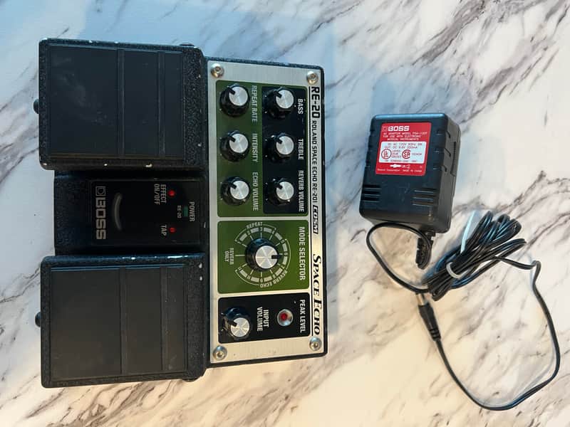 Boss RE-20 Space Echo