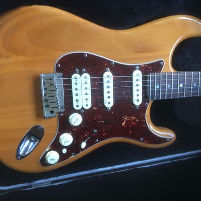 Fender FSR 2012 HSS American Special Strat image 16