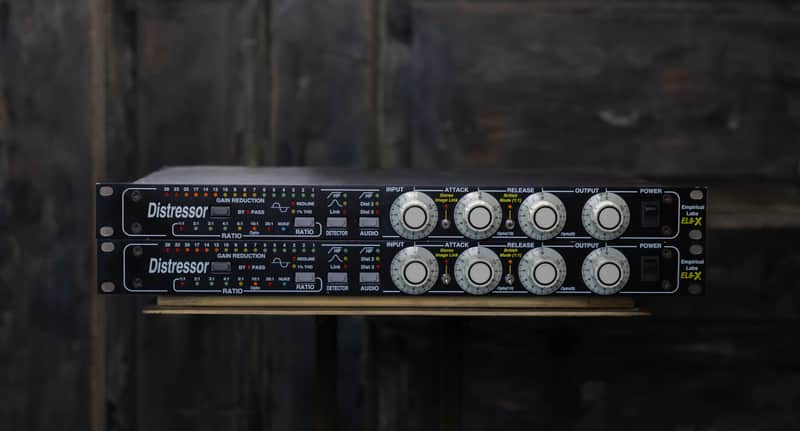 配信機器・PA機器・レコーディング機器 EMPIRICAL LABS EL8X-S STEREO PAIR Empirical Labs EL8X-S Distressor W/ British Mode & Image Link