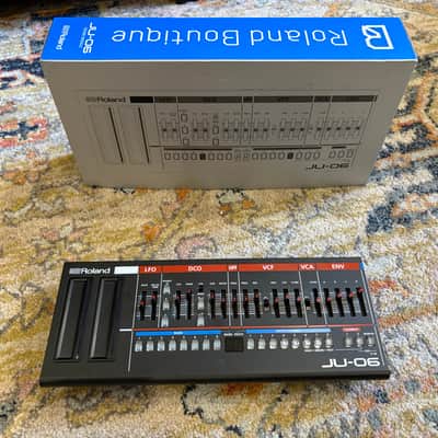Roland JU-06 Boutique Series Digital Synthesizer Sound Module 2015 - Present - Black