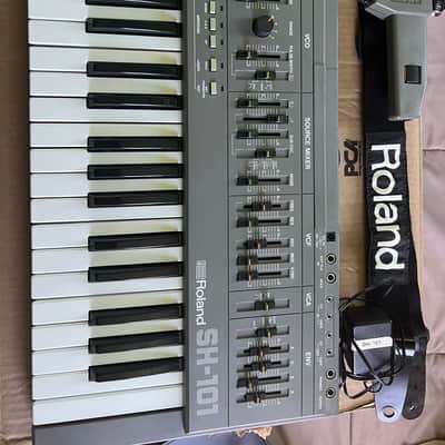 Roland SH-101 32-Key Monophonic Synthesizer 1982 - 1986 - Gray image 2