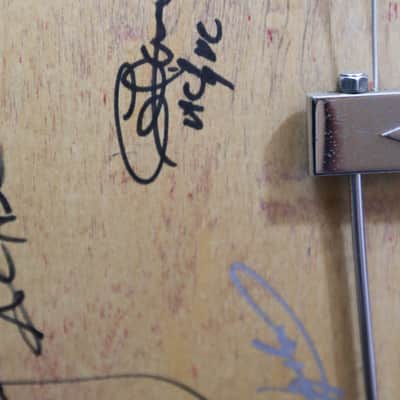 Mid 70s Gibson ES 335 Signed by AC/DC image 9
