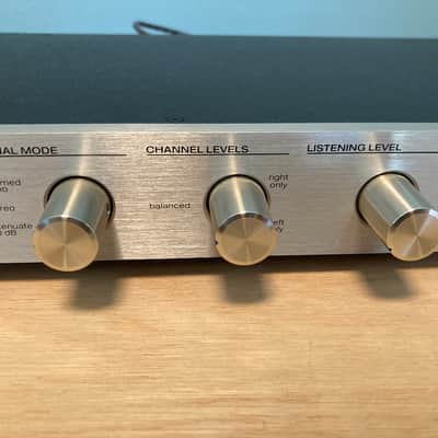 Threshold FET 9/e Stereo Preamplifier Early 1990s - Silver image 3