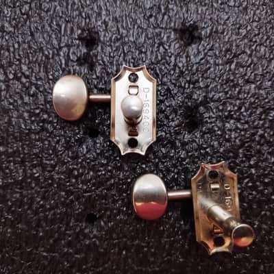 Vintage 1960's Kluson Double Line Guitar Tuner - 3/Side - Bass Side - One Tuner image 2