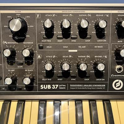 Moog Sub 37