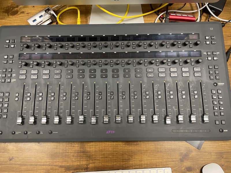Avid S3 16-Fader Pro Tools Control Surface 2010s - Black image 1