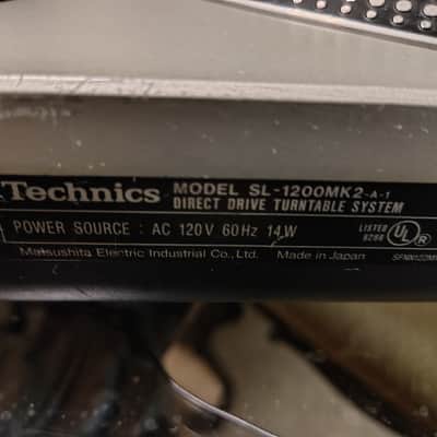 Technics 1200 mk2 1985 - Silver image 7