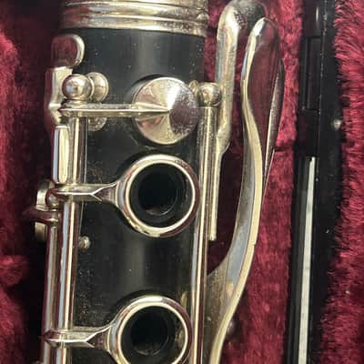 Buffet Crampon E11 Intermediate Bb Clarinet Black image 5