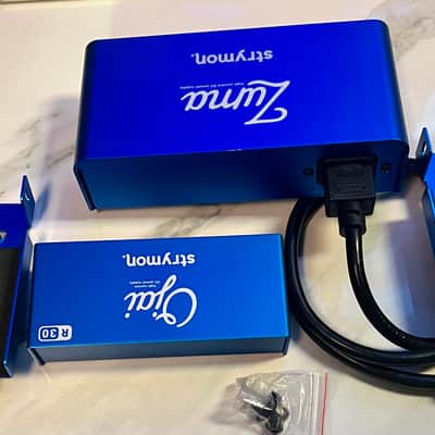 Strymon Zuma 9-Output High Current DC Power Supply 2016 - Present - Blue image 2