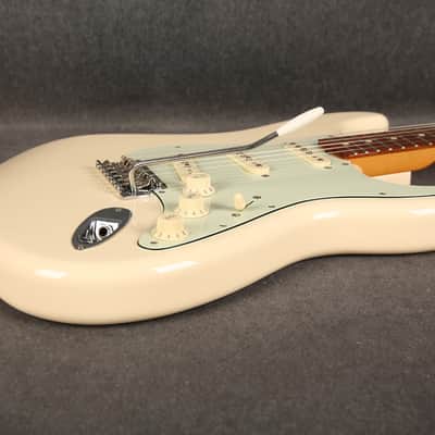 Fender Vintera 60s Stratocaster Modified - Olympic White - 2nd Hand (169820) image 13