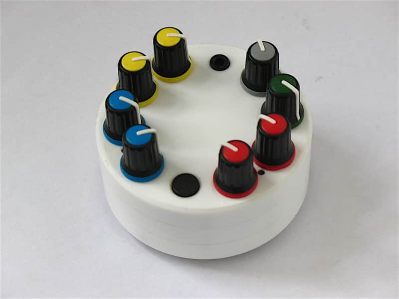 Chimera Synthesis BC8 MK II Synth, Made in the UK in 2011 MINT image 1