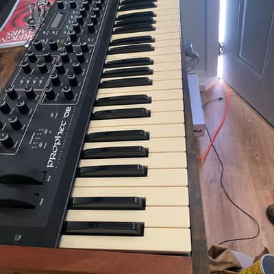 Dave Smith Instruments Prophet 08 PE 61-Key 8-Voice Polyphonic Synthesizer 2009 - 2015 - Black with Wood Sides image 7