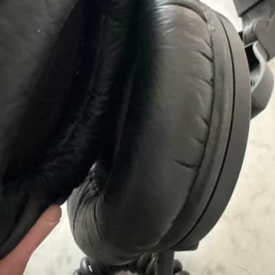 Sennheiser HD 280 Pro Over Ear Headphones 2010s - Black image 6