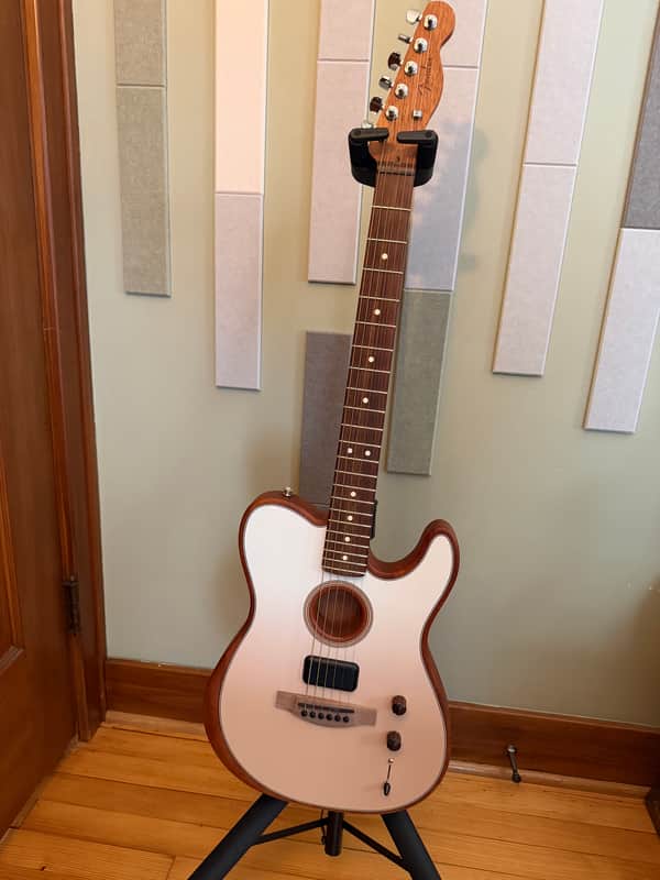 Fender Finneas Artist Series Acoustasonic Telecaster