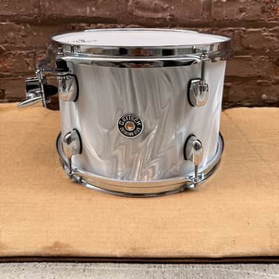 Gretsch Catalina Club Jazz 4-Piece Drum Kit White Satin Flame 18/12/14 + Snare – Floor Model image 8
