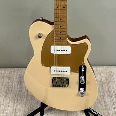 Reverend Charger 290  -  Sandstone image 5