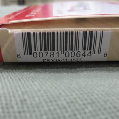 DR VTA-11 Veritas Phosphor Bronze Acoustic Guitar Strings - Custom Light (11-50) image 4