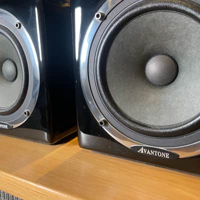 Avantone Pro Active MixCubes (Pair) - Black - Includes Power Supplies image 2
