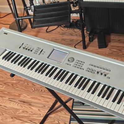 Korg Triton Pro 76 key Keyboard Synthesizer image 3