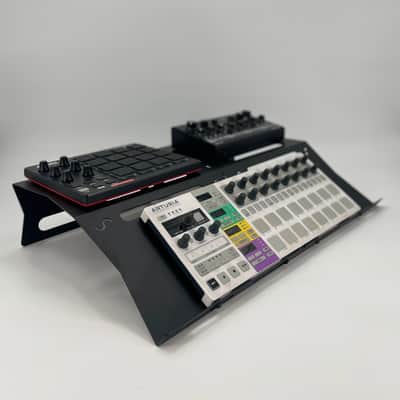 Two-level Angled Synth Platform image 7