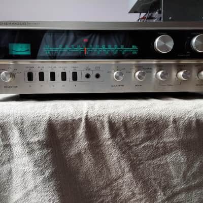 Sherwood s7300 receiver in excellent condition, serviced - 1970's image 1