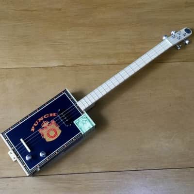 Cigar box  guitar 4 cordes StLouis Punch micro 4 plots image 2