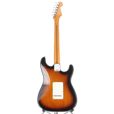 Fender American Vintage II 1957 Stratocaster Left-Hand, Maple Fingerboard, 2-Color Sunburst (L8)(64371) (64371) image 6