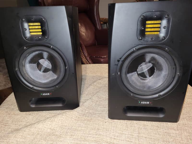 ADAM Audio F5 Active Nearfield Monitors (Pair) Black | Reverb