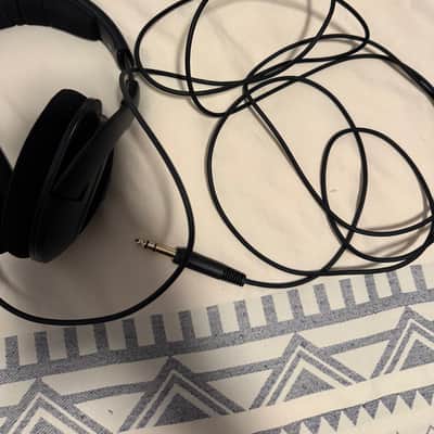 Sennheiser HD 569 Closed-Back Around-Ear Headphones w/ Mic - Black Includes CASE image 6