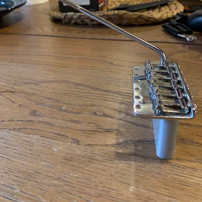 Gotoh GE101TS Stratocaster Tremolo Bridge – Steel Block – Vintage Spacing - Full kit image 7