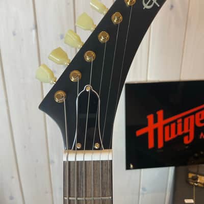 Epiphone Korina Explorer 2023 - Aged Natural image 5