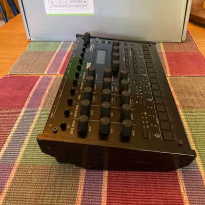 Korg Drumlogue Hybrid Drum Machine 2022 - Present - Black image 5