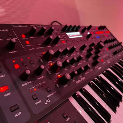 Sequential Pro 3 37-Key 3-Voice Monophonic / Paraphonic Synthesizer image 2